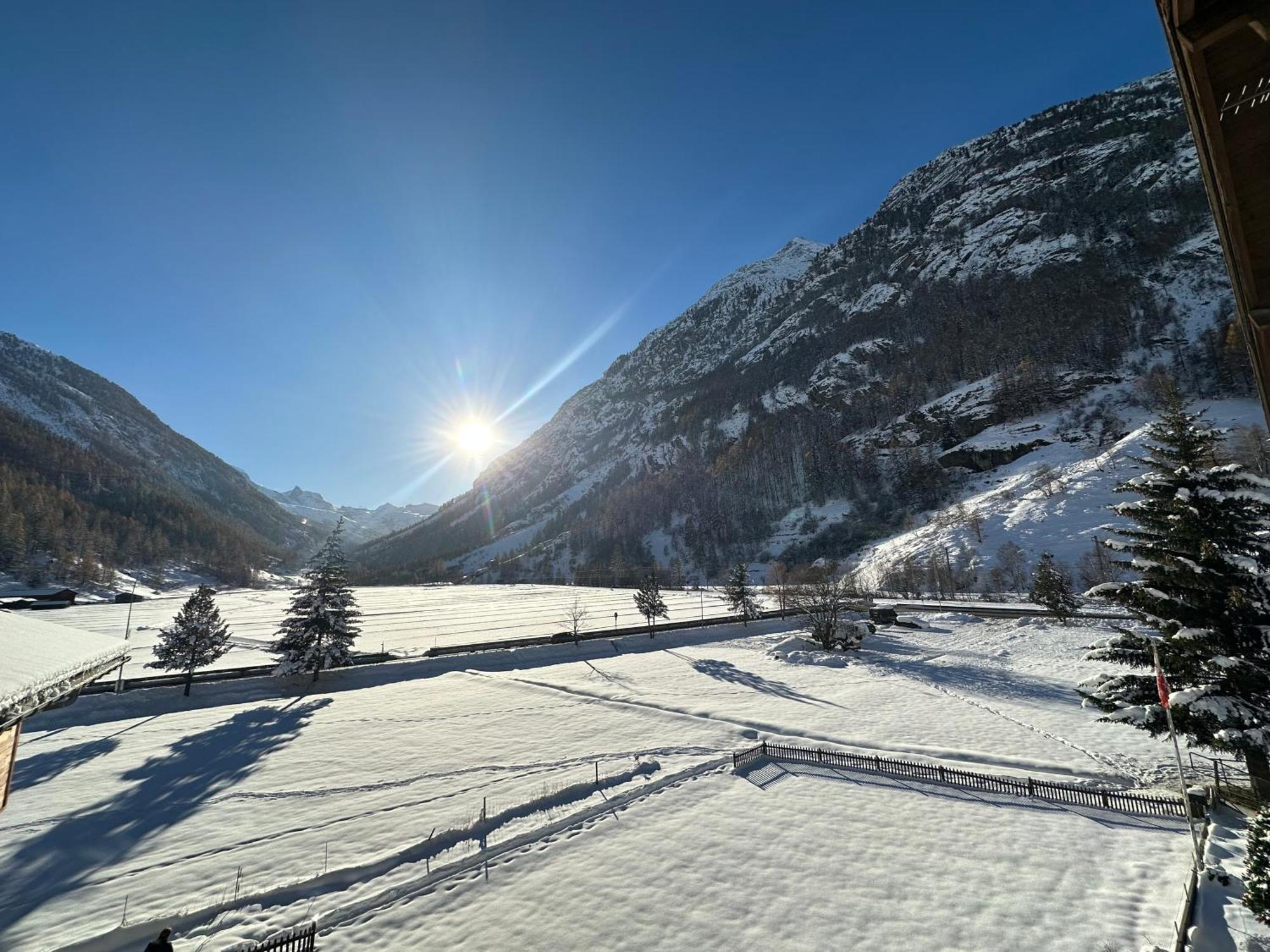 Enjoy The View Apartment Close To Zermatt With Parking Täsch Exterior foto